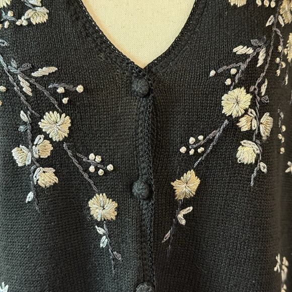 Vintage 90s Floral Embroidered Granny Boho Coastal Cottage Vest - Black Wms L - Picture 3 of 8